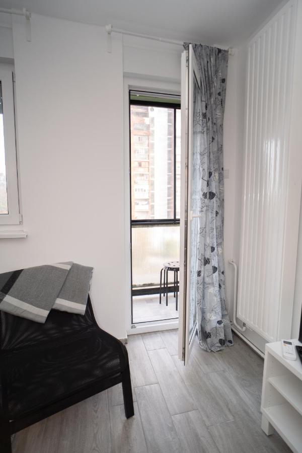 Apartman Ina オシエク エクステリア 写真